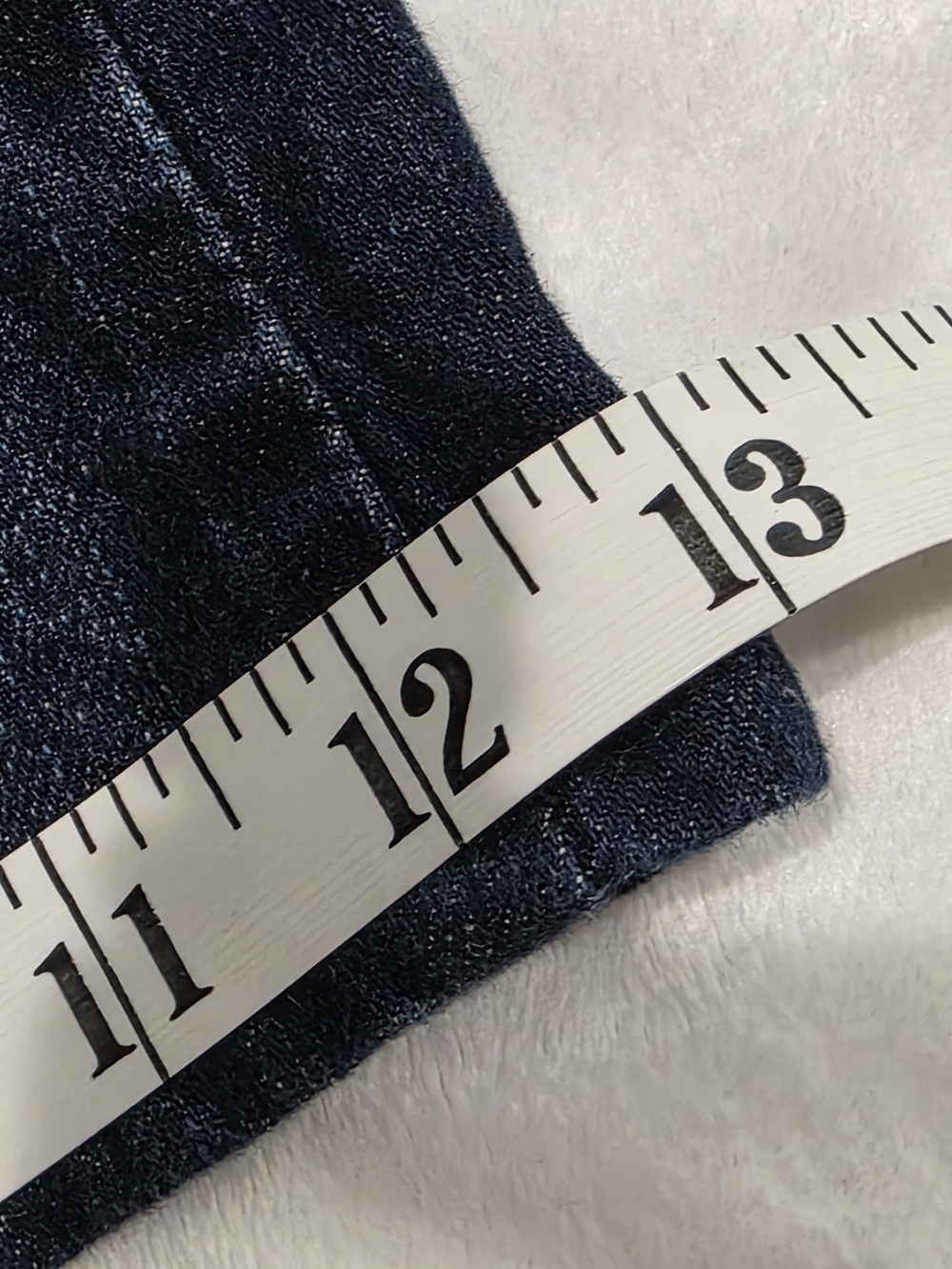 Levi's Dark Blue Denim Jean Shorts - Five-Pocket Style - Picture 10 of 10